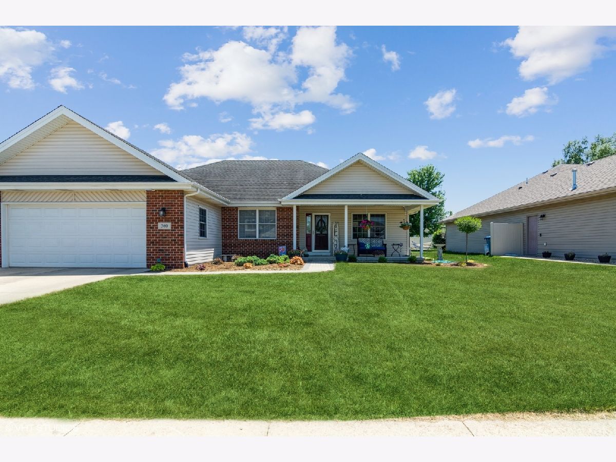 Homes & Condos & Townhomes Sold Highpoint Bourbonnais Illinois, 360 Center Point