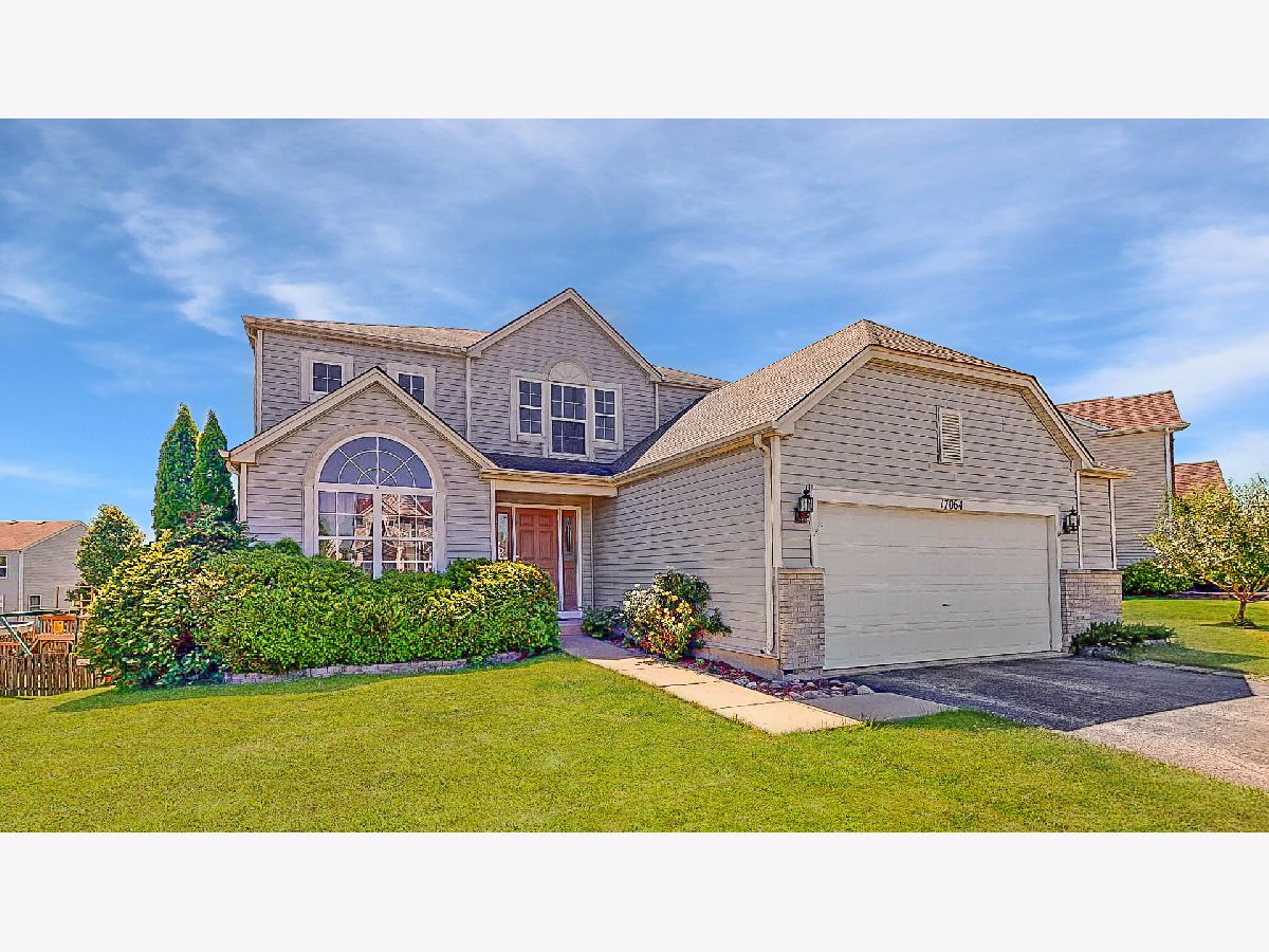Homes Sold Neuberry Ridge Lockport Illinois, 17064 Lone Star