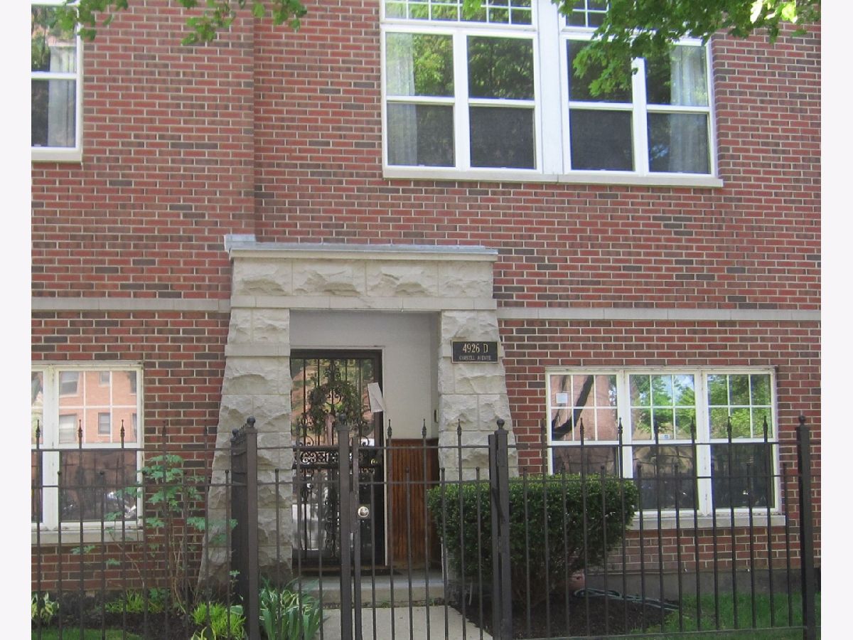 Homes & Townhomes Sold Cornell Square Chicago Illinois, 4926 Cornell