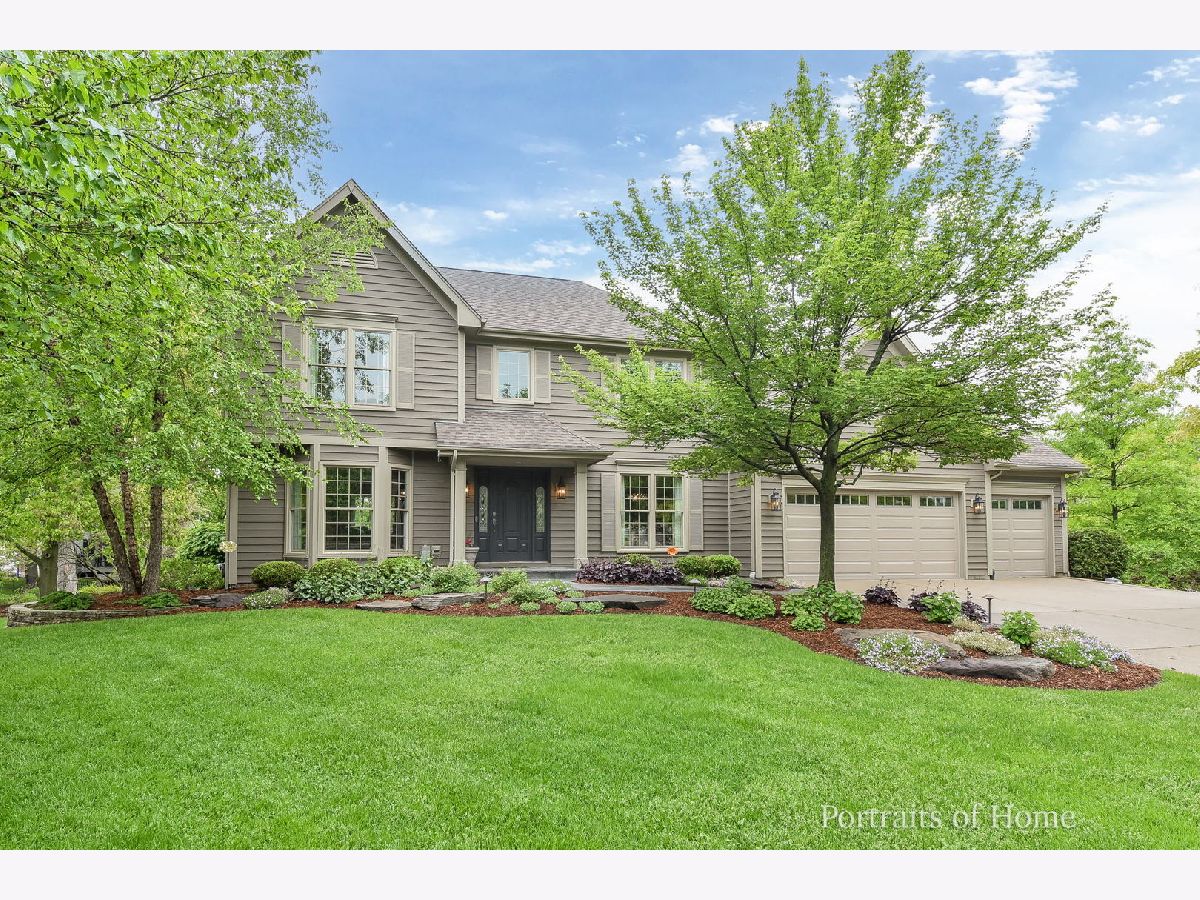 Homes Sold Durwood Forest Bartlett Illinois, 1226 Hawkins