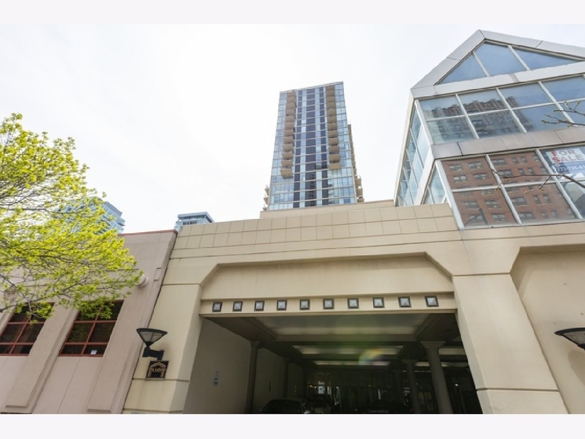 Condominiums Sold Lasalle Private Residences Chicago Illinois, 1212 La Salle
