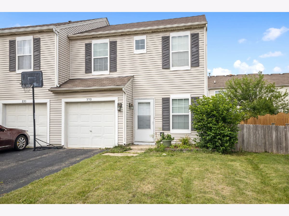 Townhomes & Homes Sold Heritage Place Romeoville Illinois, 232 Williamsburg