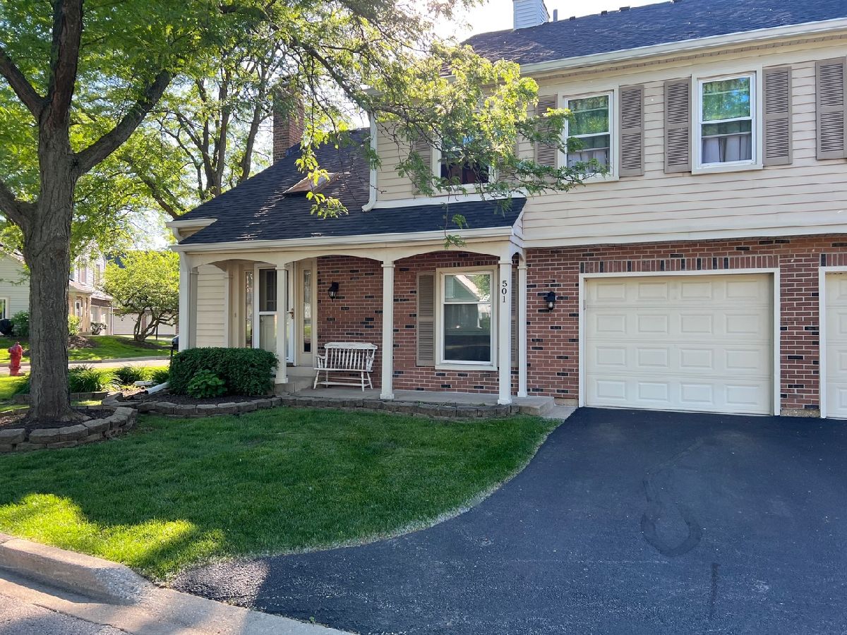 Townhomes Rented College Hill Rolling Meadows Illinois, 501 Crossing