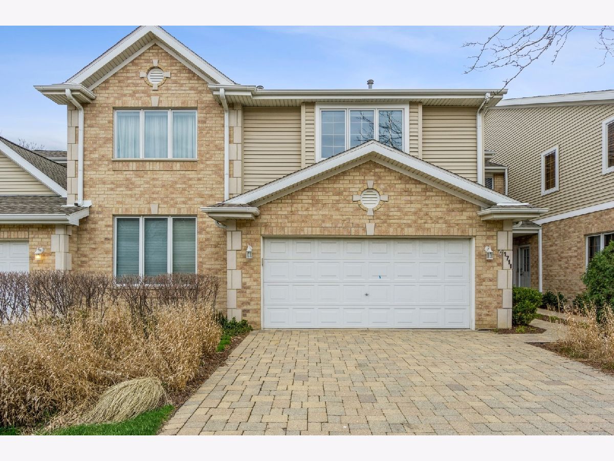 Condos & Townhomes Sold Park Ridge Pointe Park Ridge Illinois, 1711 Park Ridge