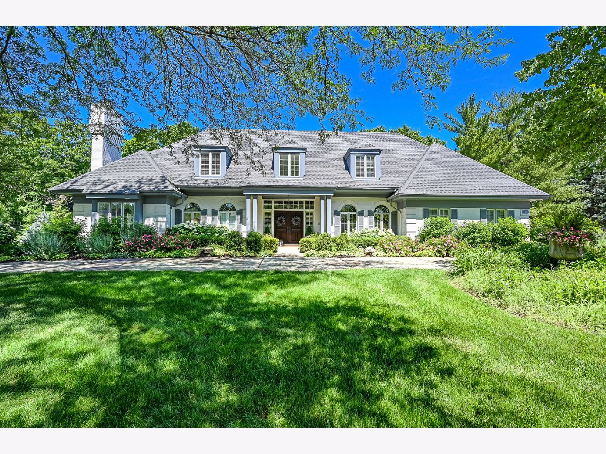 Homes Sold Burr Oaks Glen North Burr Ridge Illinois, 11560 Burr Oak