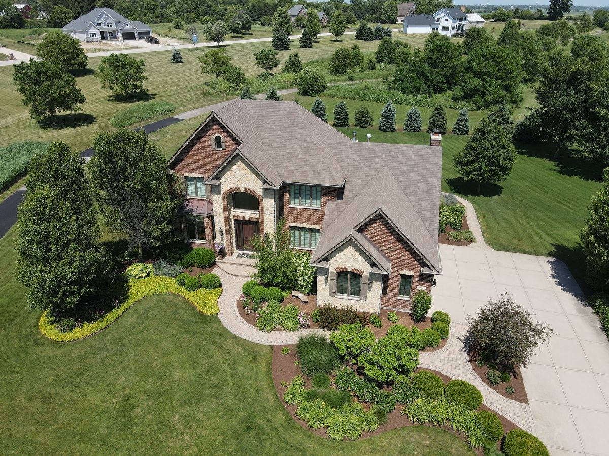 Homes Sold Henneberry Woods Oswego Illinois, 4213 Steam Mill