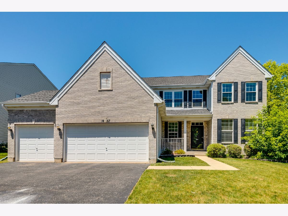 Homes Sold Sedgwick Place Gurnee Illinois, 1467 Greystone