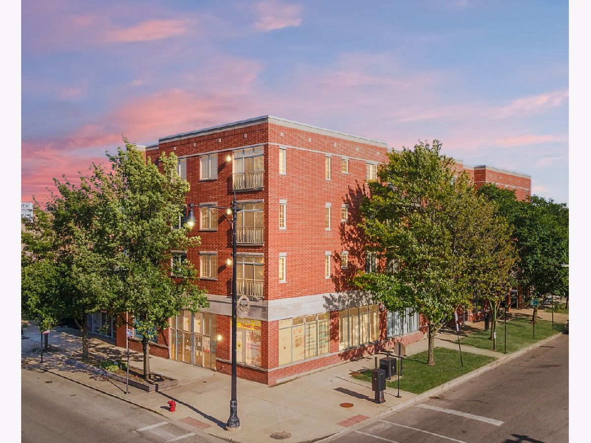 Condominiums Sold Galewood Station Chicago Illinois, 7039 Grand