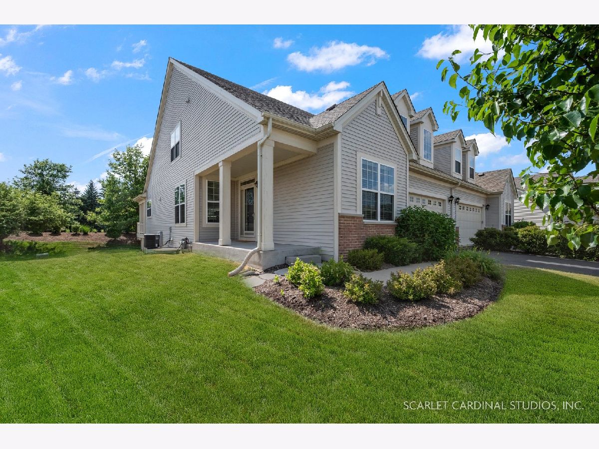 Condos & Townhomes Sold Meadowridge Villas Sugar Grove Illinois, 1118 Woodridge