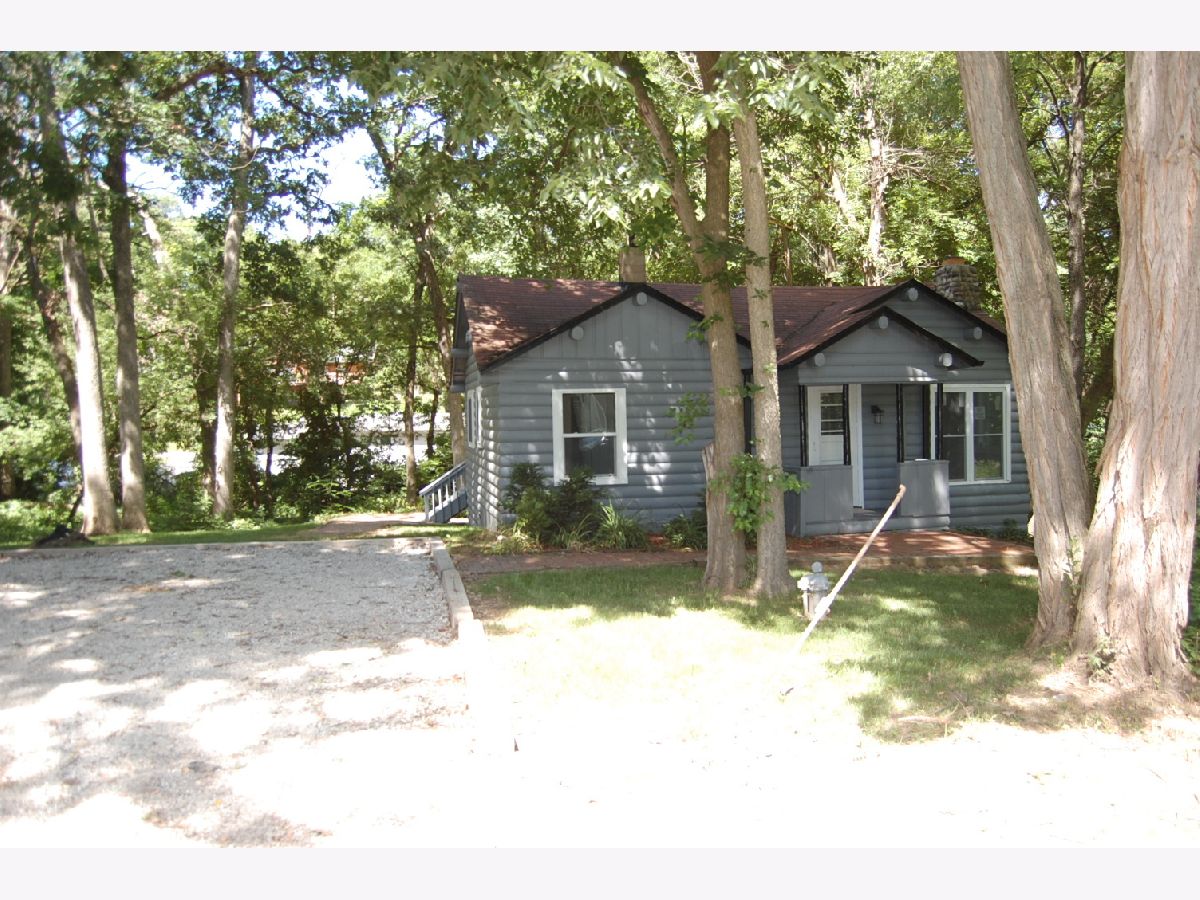 Homes Sold Lotus Woods Spring Grove Illinois, 38318 Hamiliton