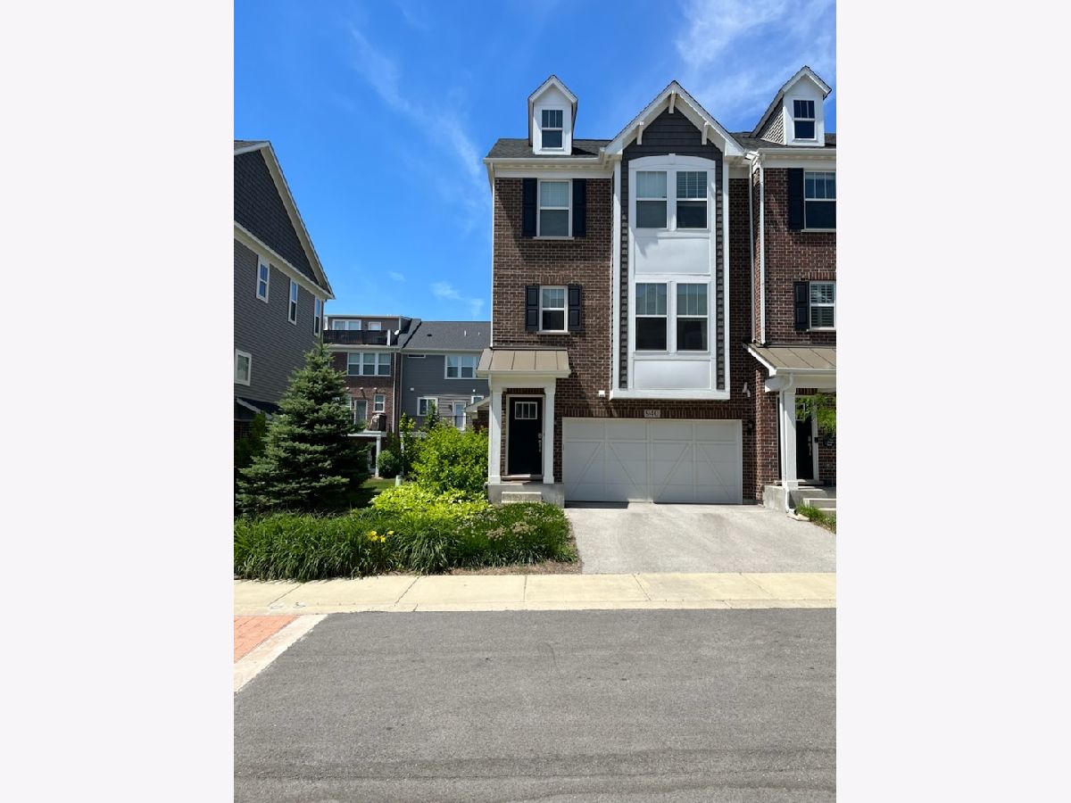 Condos & Townhomes Sold Columbia Park Townes Naperville Illinois, 940 Coletta