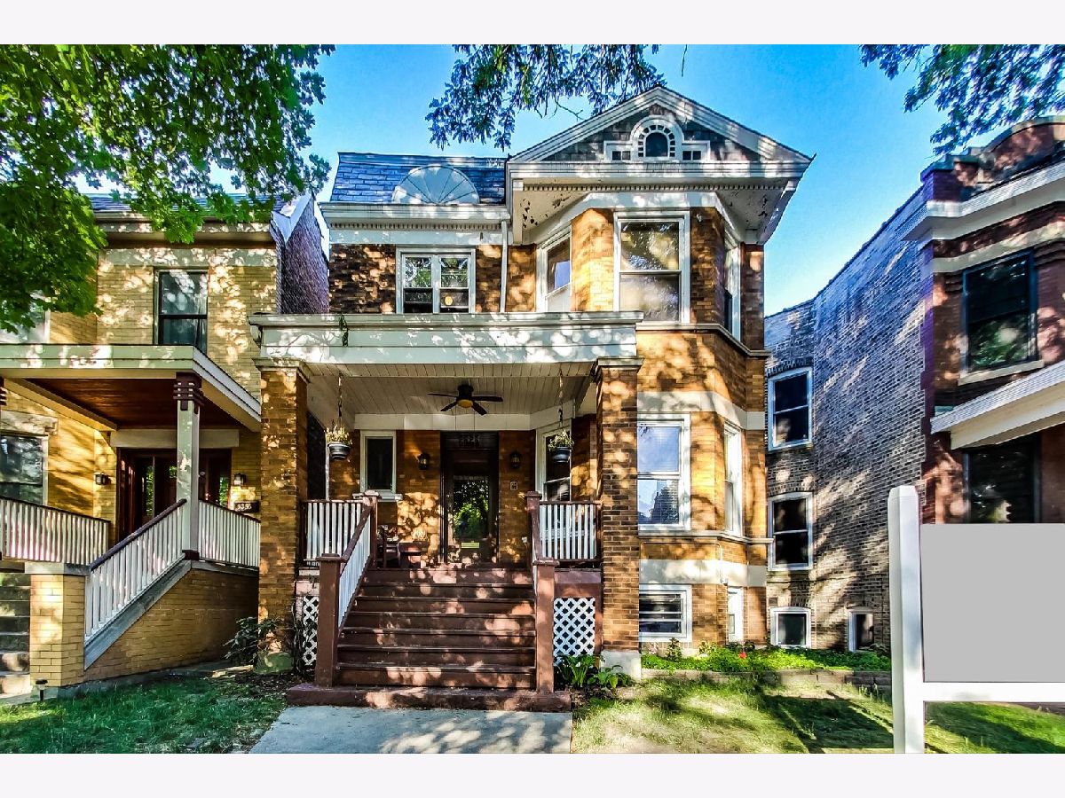 Homes & Condominiums Rented Lakewood Balmoral Chicago Illinois, 5353 Wayne