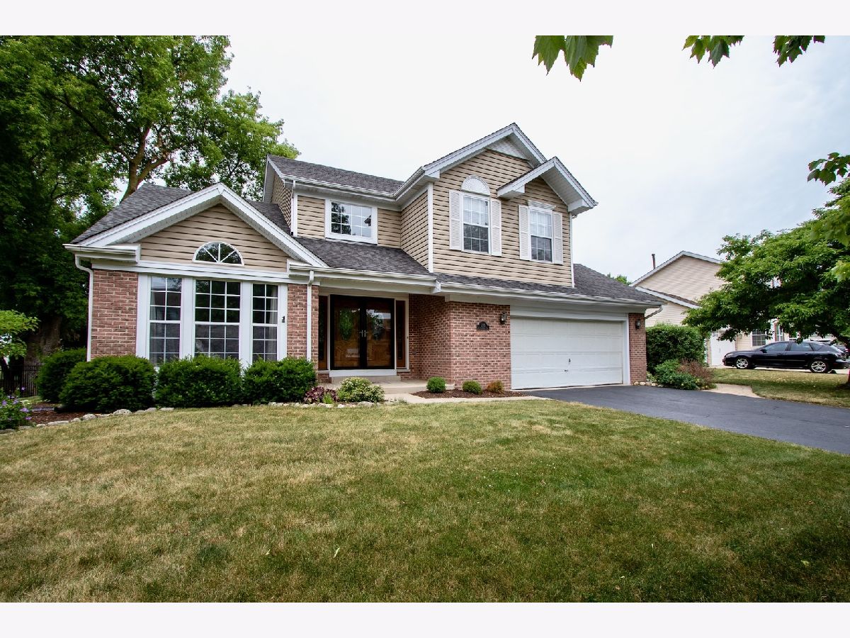 Homes Sold Little Creek Farm Streamwood Illinois, 218 Little Creek