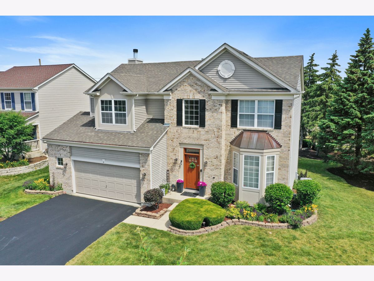 Homes Sold Heron Bay Lake In The Hills Illinois, 1 Heron