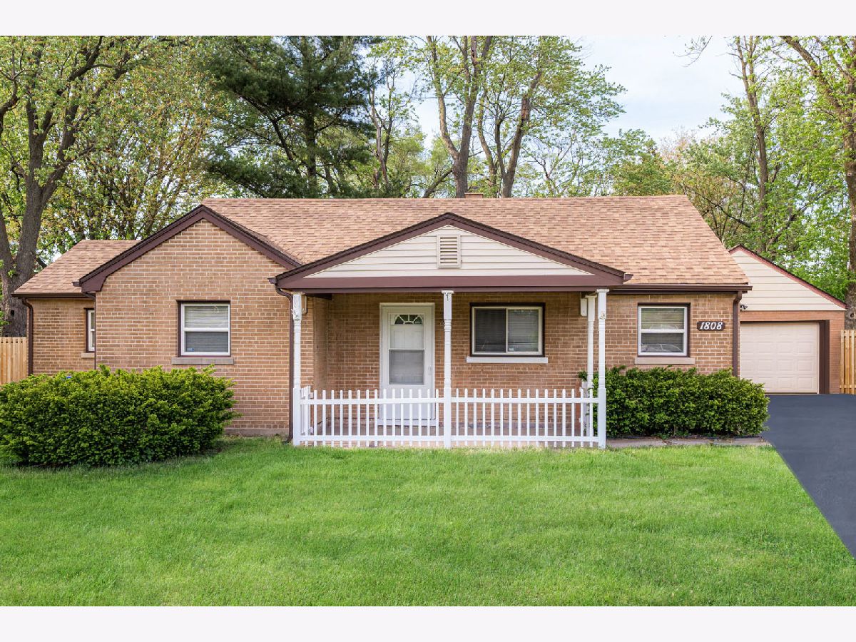  Rented La Grange Highlands Illinois, 1808 55th