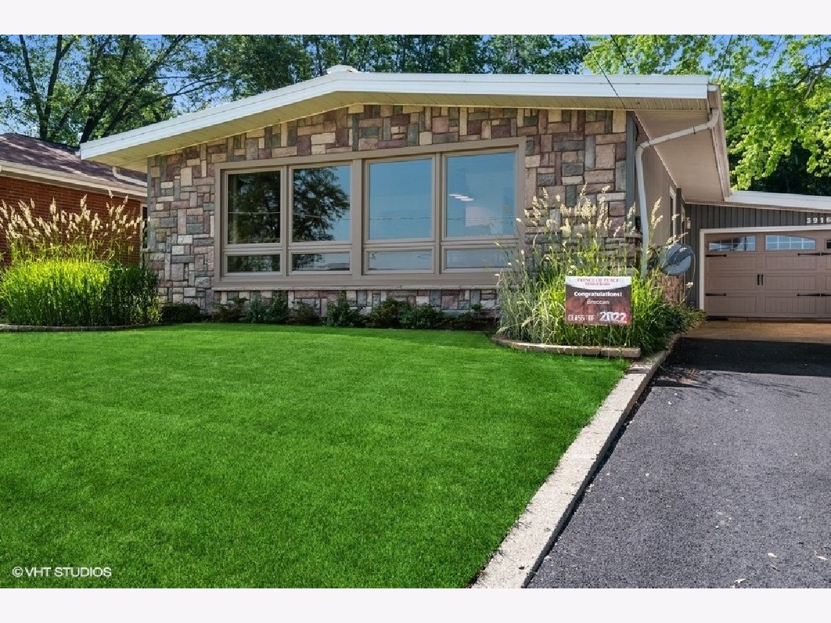 Homes & Condos & Townhomes Sold Cedar Crest Lake Villa Illinois, 39169 Cedar Crest