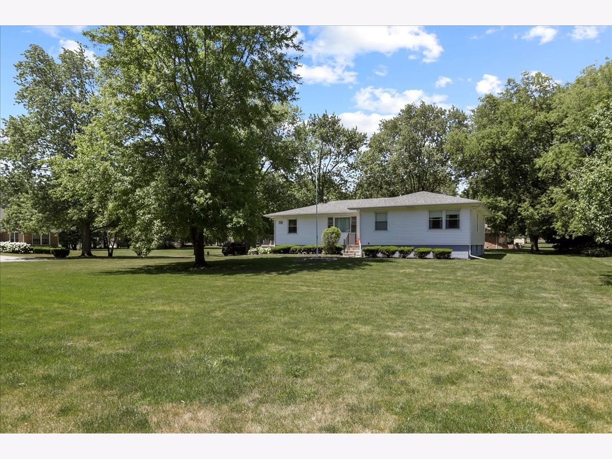  Sold Rossville Illinois, 410 Chicago