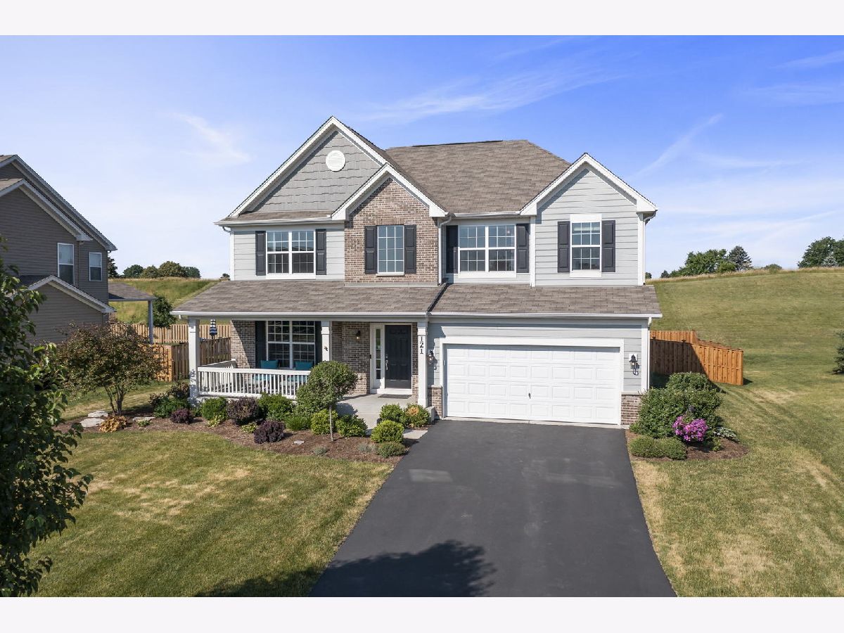 Homes Sold The Oaks At Churchill Club Oswego Illinois, 121 Bluegrass