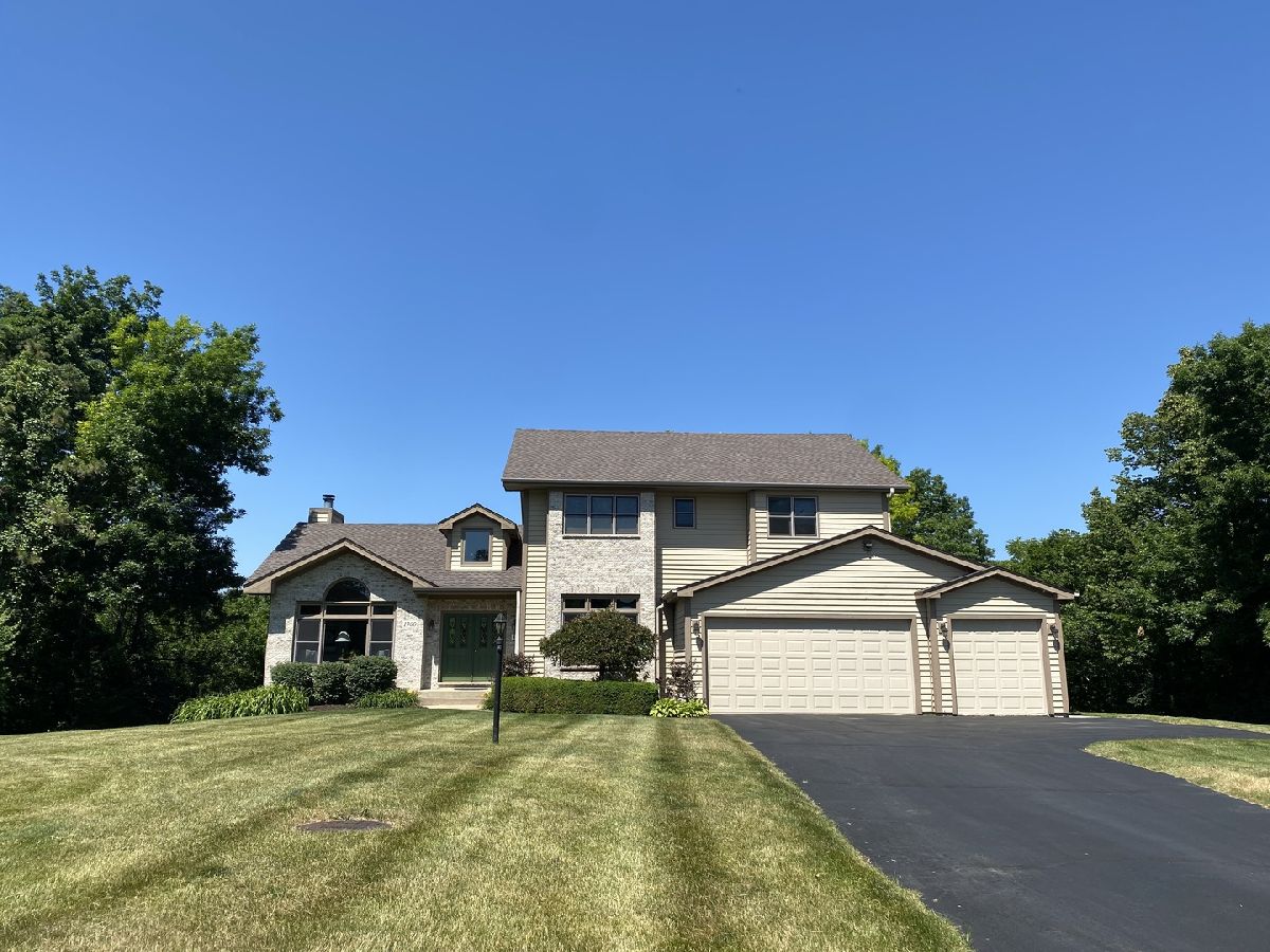 Homes Sold Dominion Heights Woodstock Illinois, 1360 Infanta