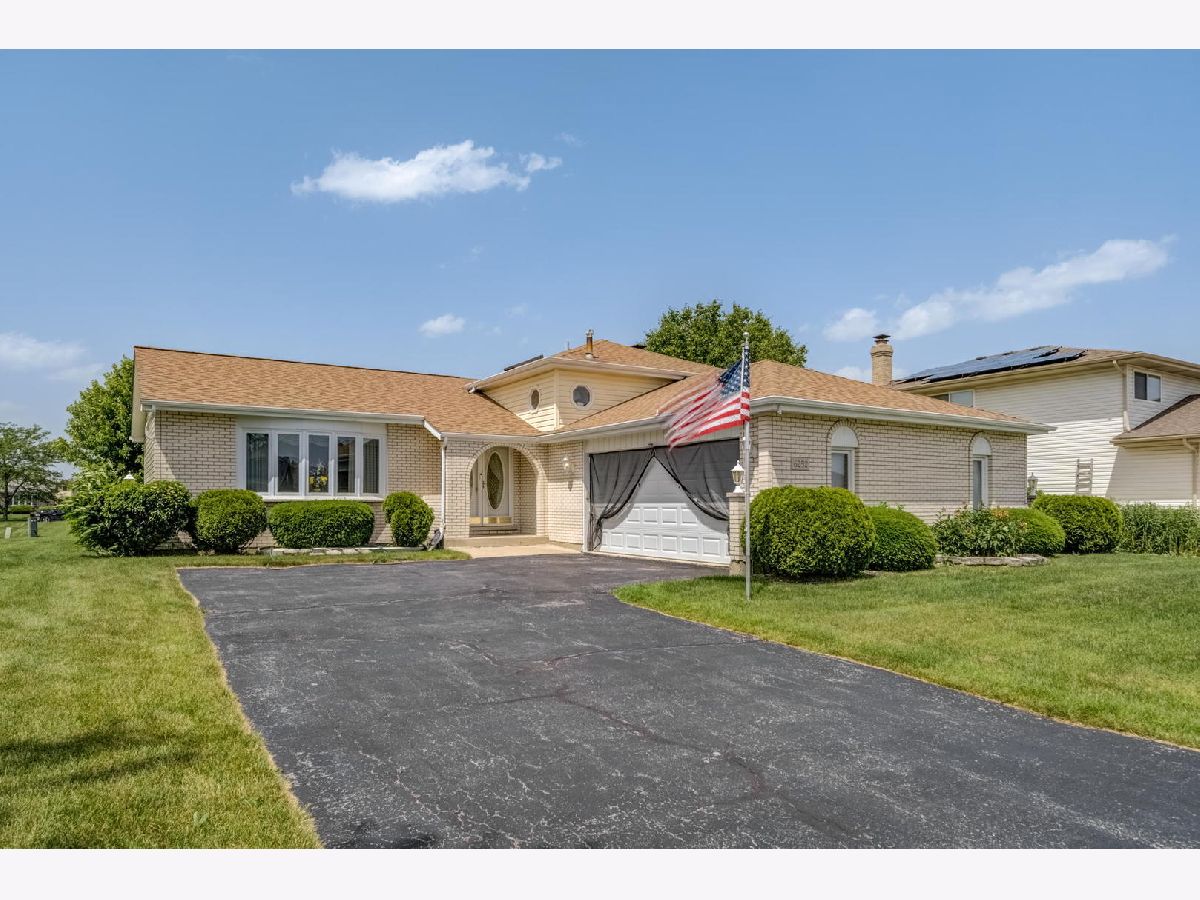 Homes Sold Michael John Manor Matteson Illinois, 6252 Virginia
