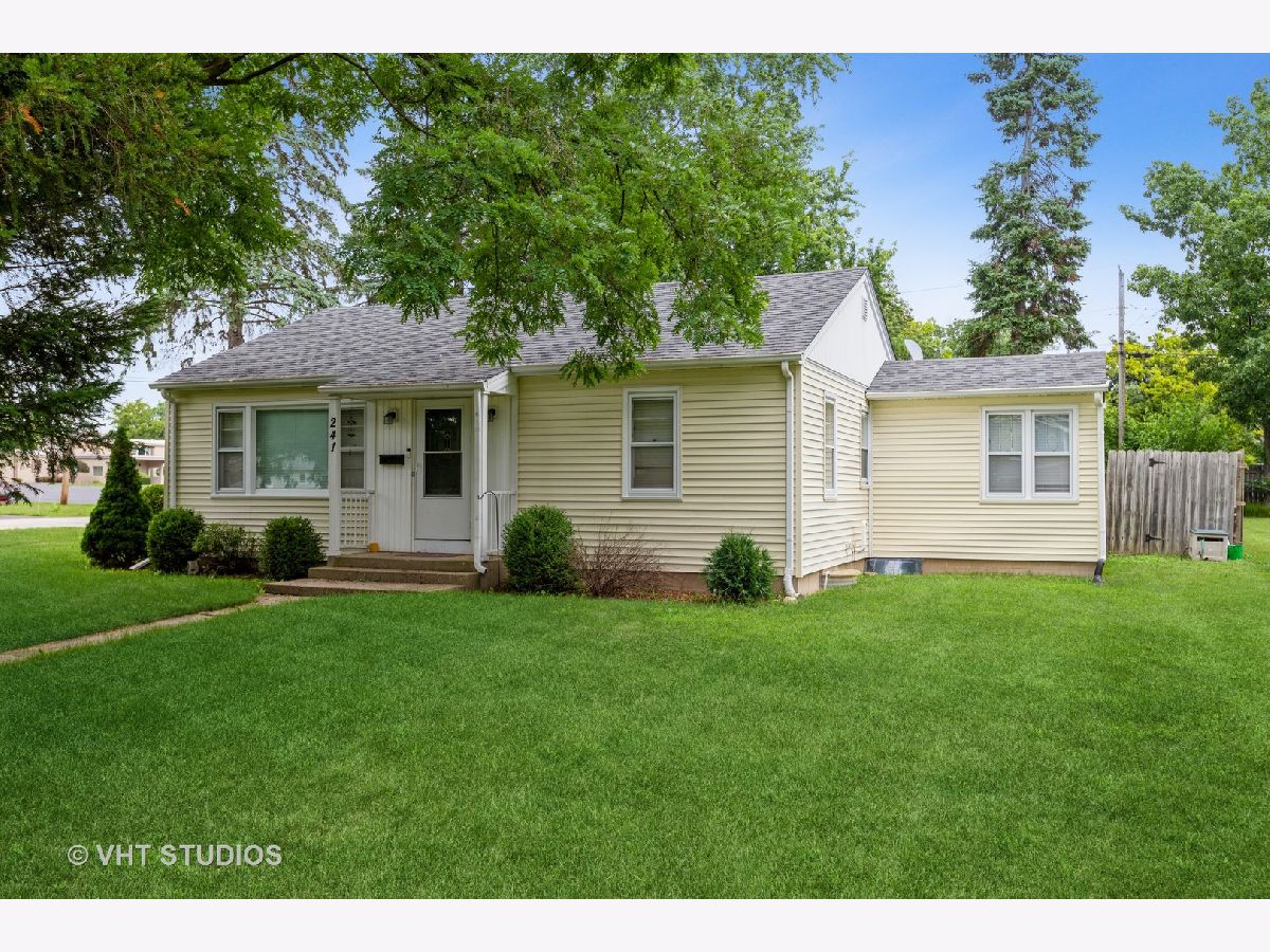 Homes Sold Leonard Heights Crystal Lake Illinois, 241 Ridge