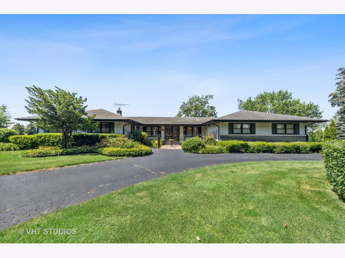 Homes Sold Thunderbird Estates Barrington Illinois, 163 Crestview
