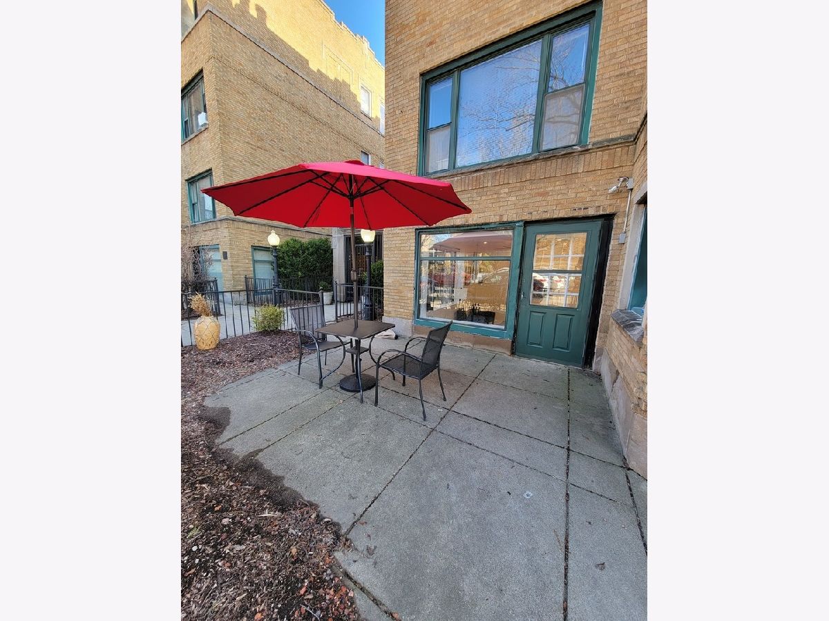 Condominiums & Homes Rented Lincoln Park 2520 Chicago Illinois, 685.5 Wrightwood