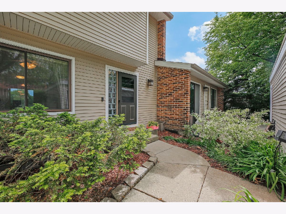 Townhomes Sold Timberlake Aurora Illinois, 1013 Cascade
