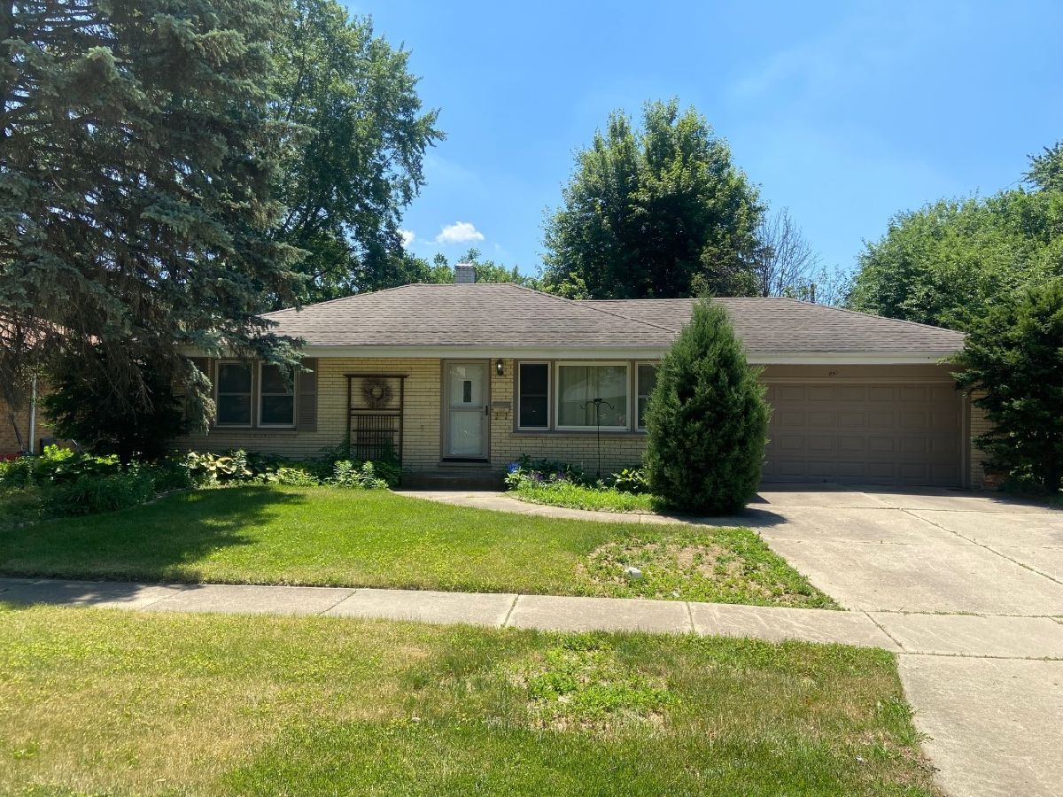 Homes Sold Blackhawk Manor Elgin Illinois, 859 Sioux