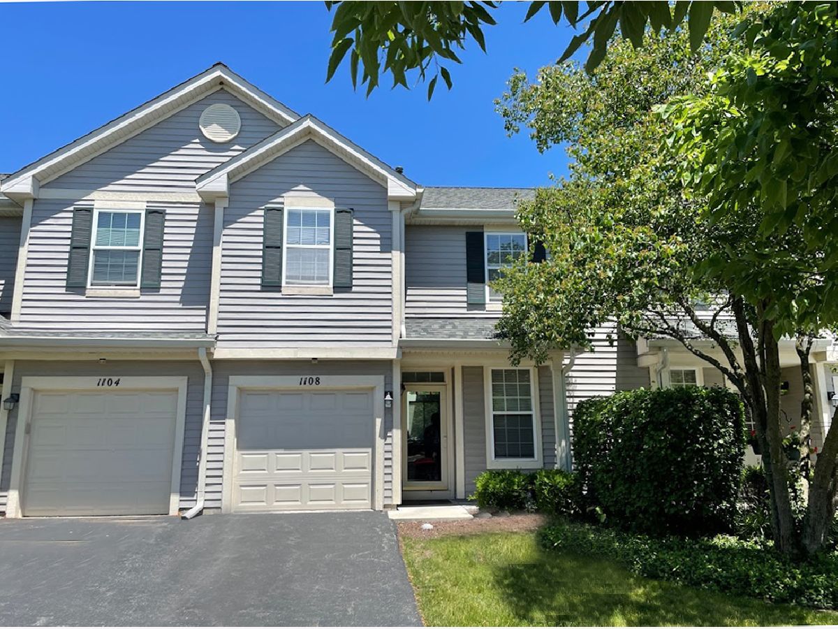 Townhomes Sold Estes Park Naperville Illinois, 1108 Vail