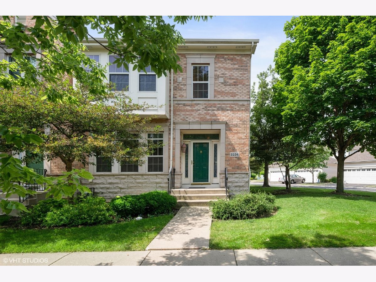Townhomes & Homes Sold Cambridge At The Glen Glenview Illinois, 2224 Mint