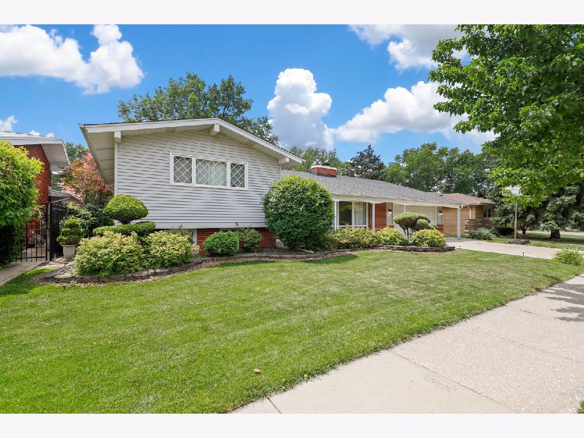 Homes Sold Oak Lawn Gardens Oak Lawn Illinois, 4109 91st