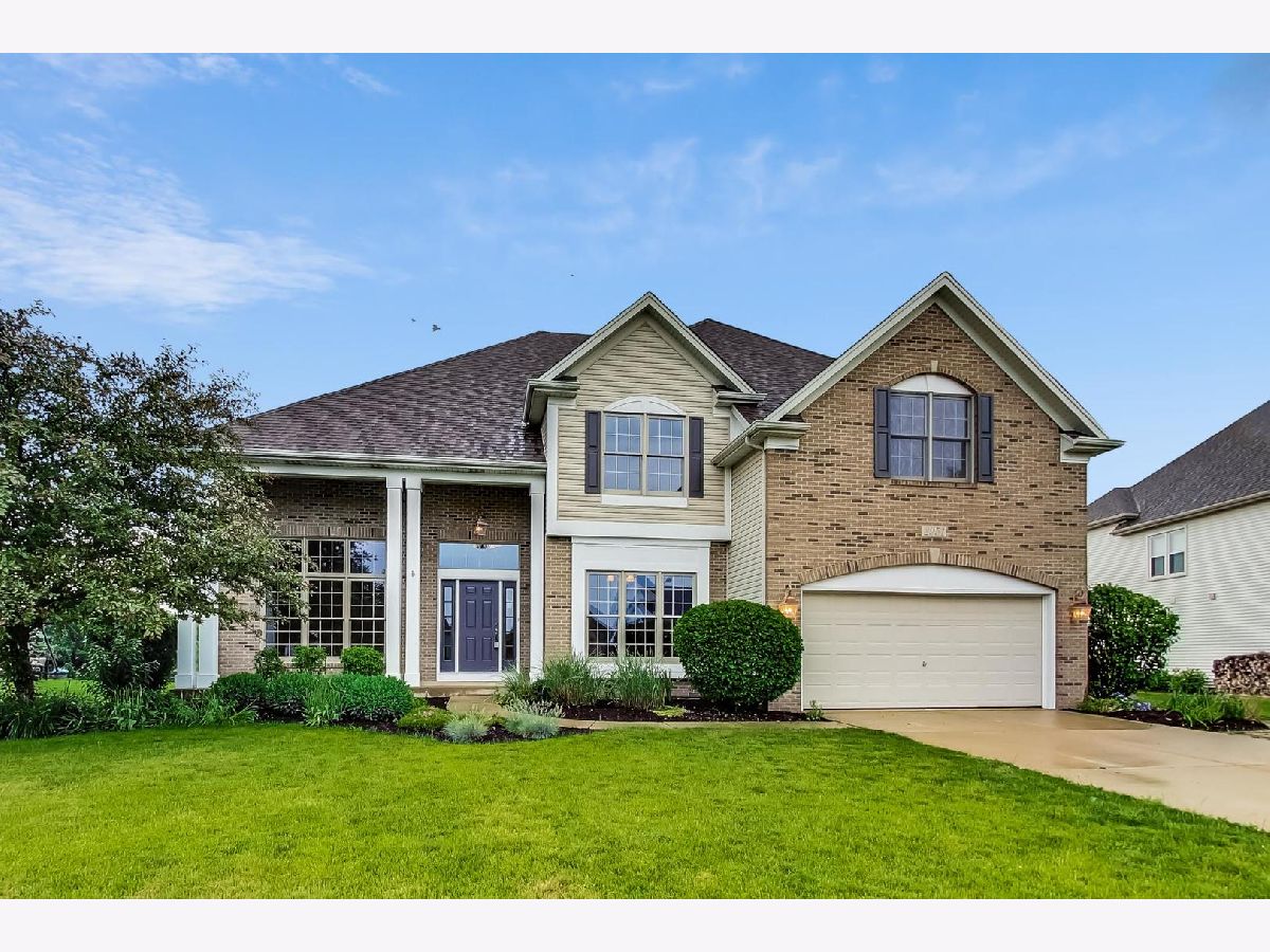 Homes & Townhomes Rented Grande Reserve Yorkville Illinois, 2951 Old Glory