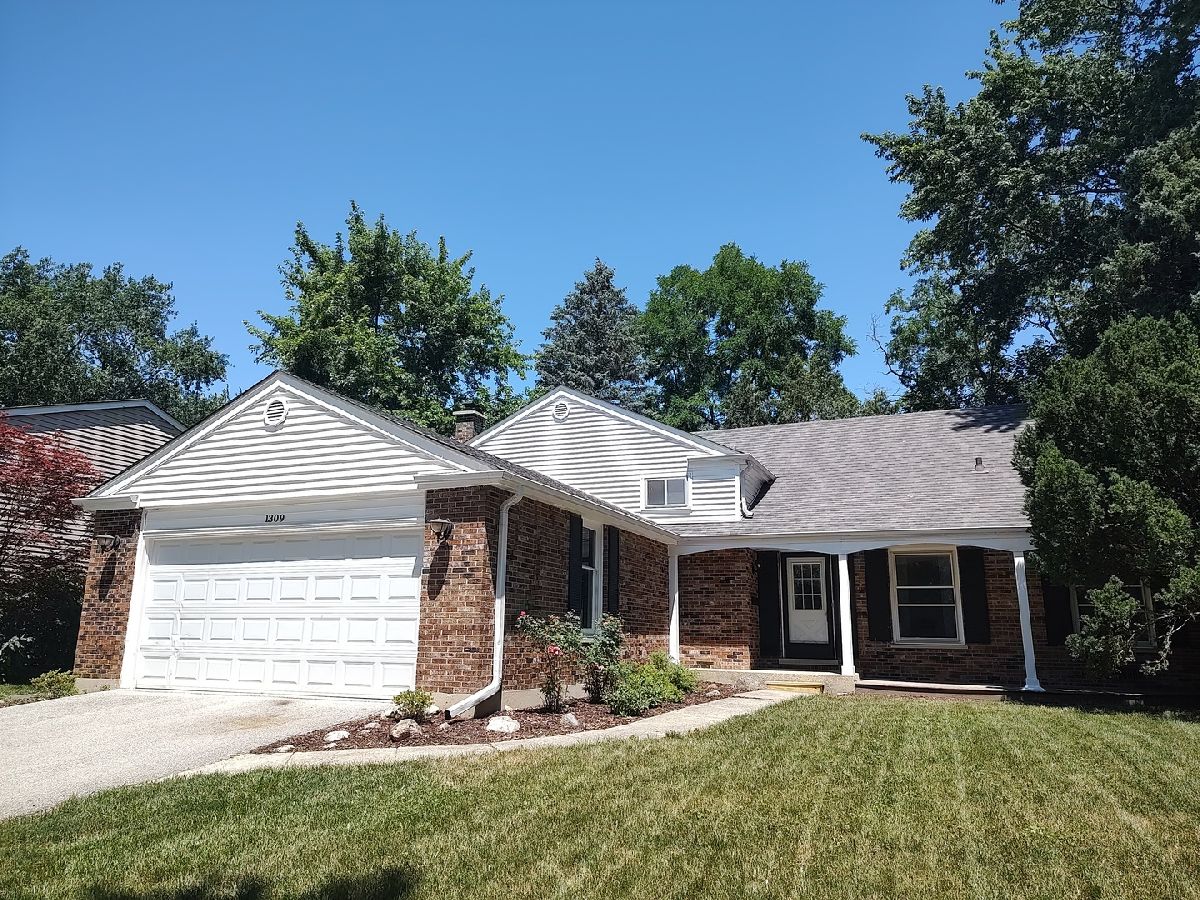 Homes Rented Will O Way Naperville Illinois, 1309 Jefferson