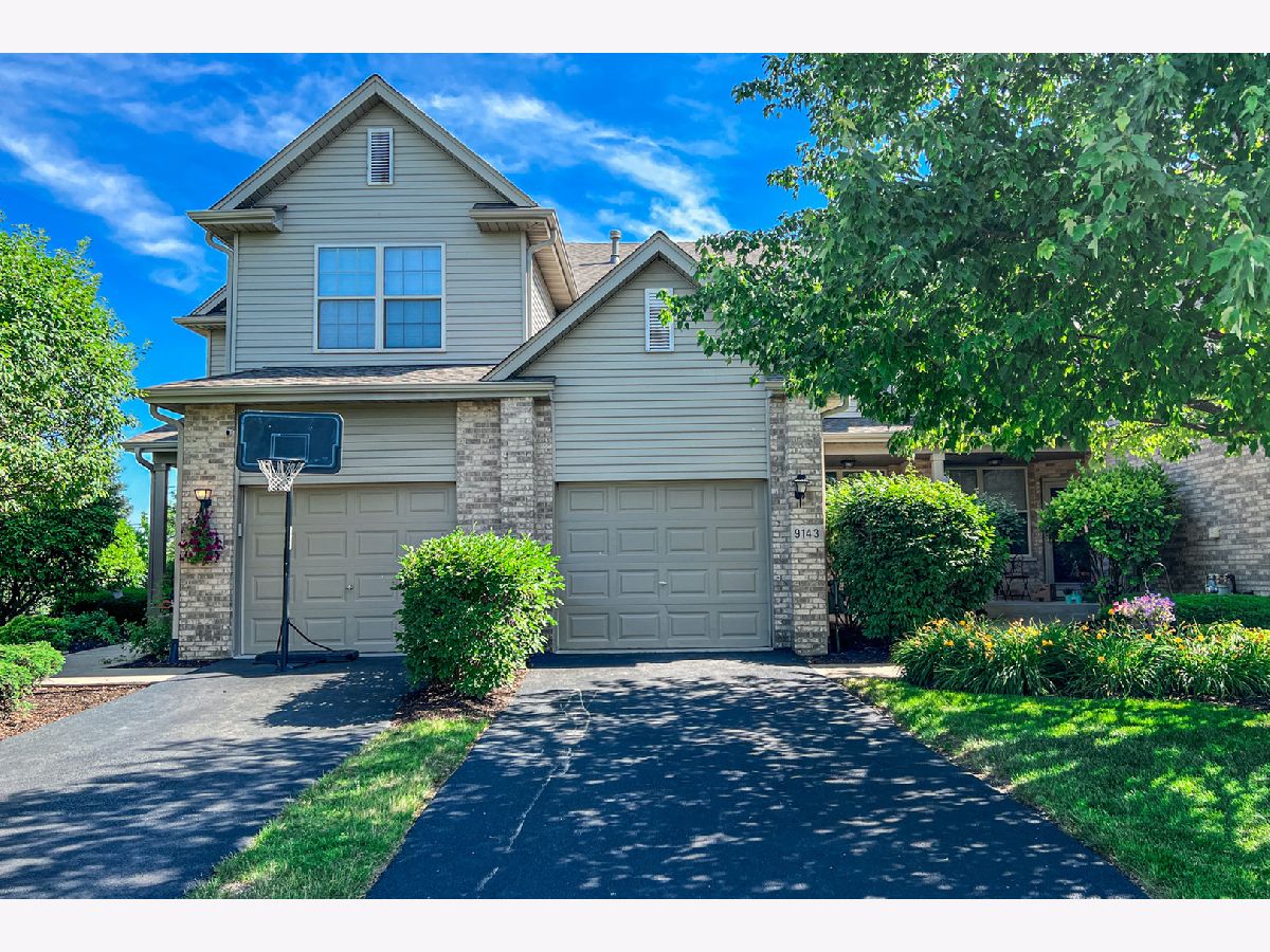 Townhomes Sold Mansfield Tinley Park Illinois, 9143 Mansfield