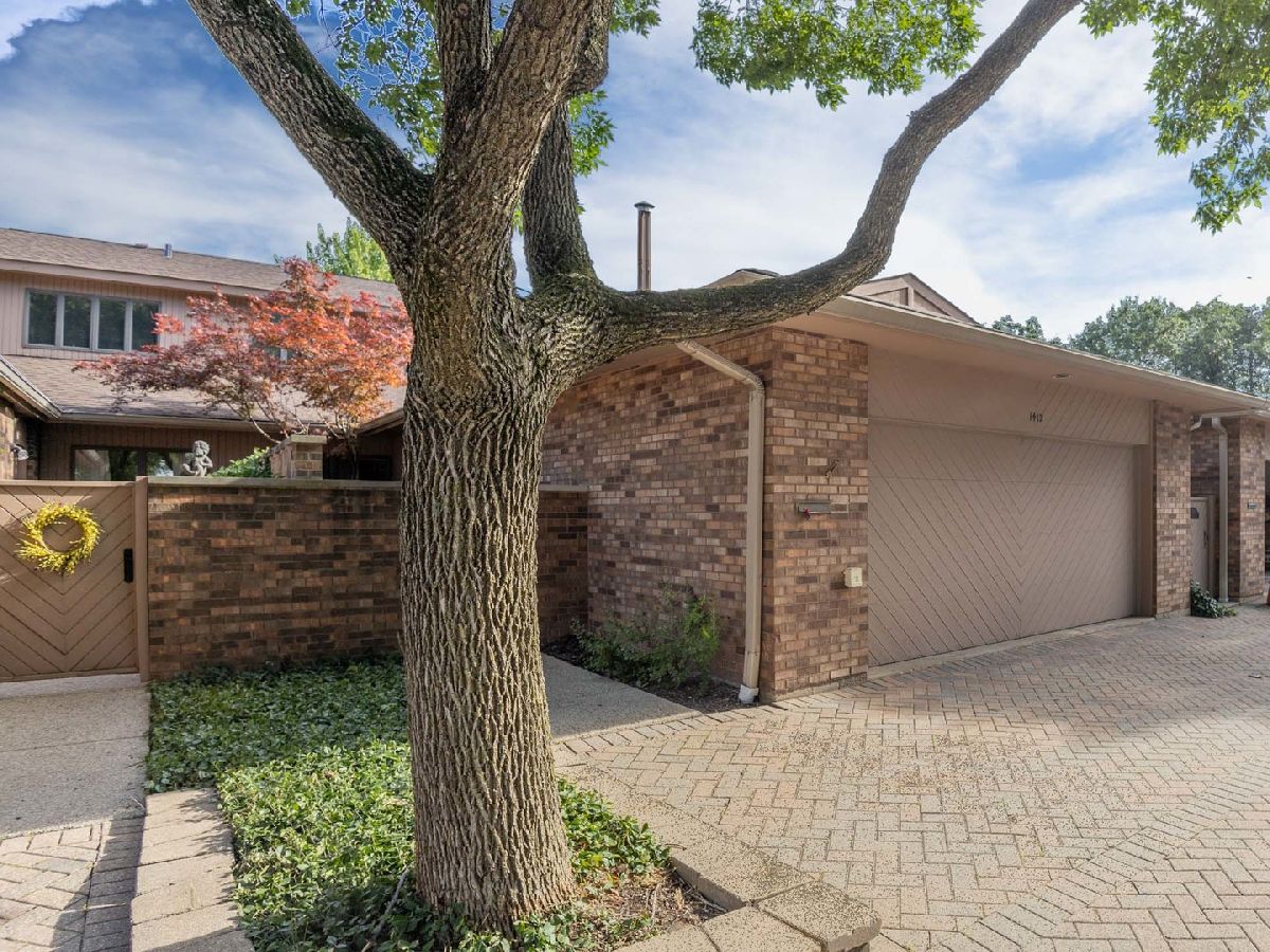 Graue Mill Hinsdale IL, Condos & Townhomes & Homes For Sale & For Rent