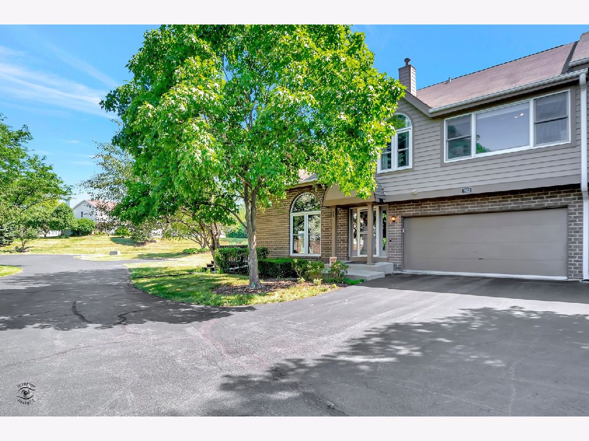 Townhomes Sold Bailey Park Darien Illinois, 7913 Stewart