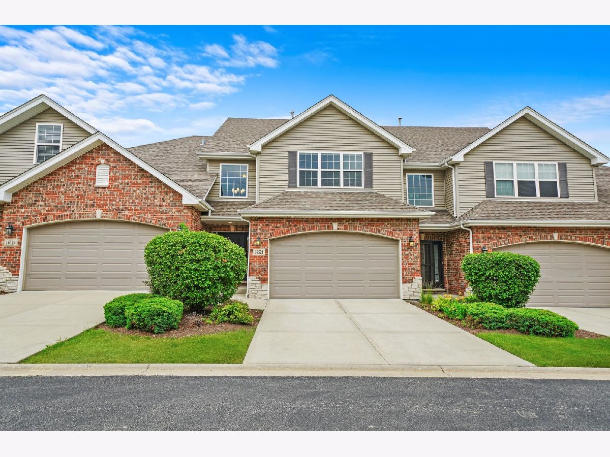 Homes & Townhomes Sold Alpine Heights Orland Park Illinois, 16521 Timber