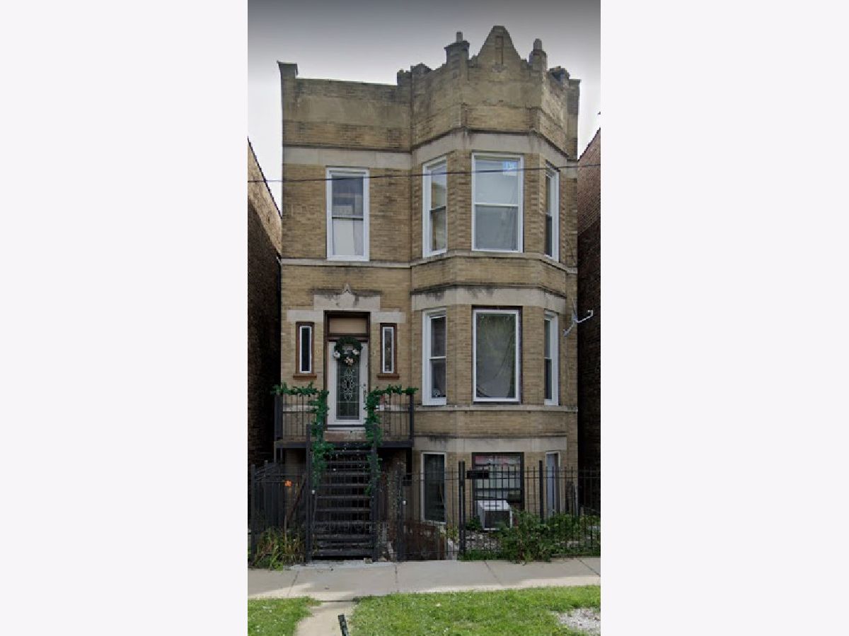 Homes & Townhomes & Condos Rented Homan Square Chicago Illinois, 1313 Spaulding