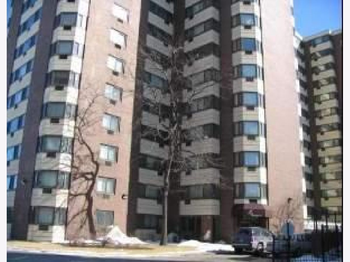 Condominiums Sold Lake Terrace Condominiums Chicago Illinois, 7337 South Shore