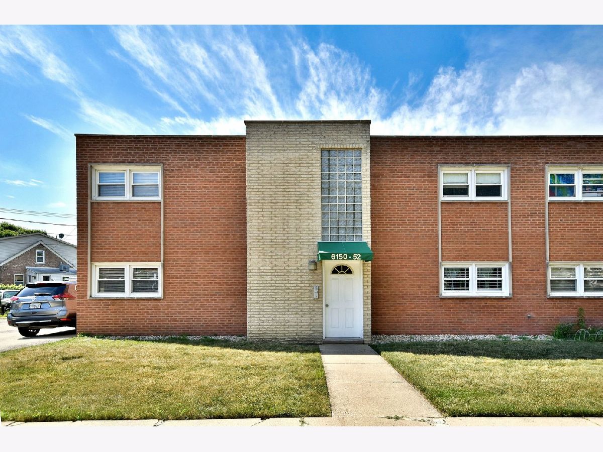 Condos & Townhomes & Homes Sold Norwood Isle Chicago Illinois, 6152 Rosedale