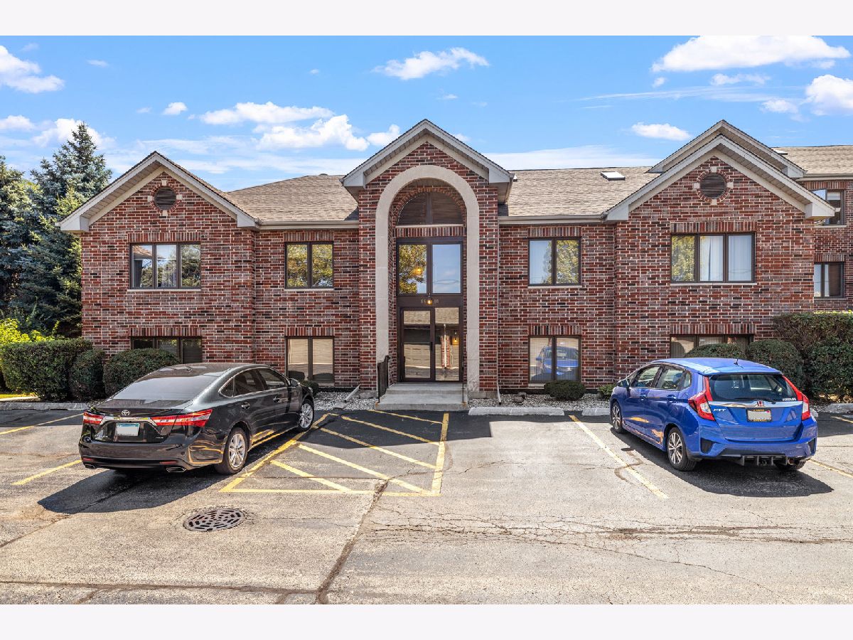 Condominiums Sold Lakeview Condos Palos Hills Illinois, 8695 111th