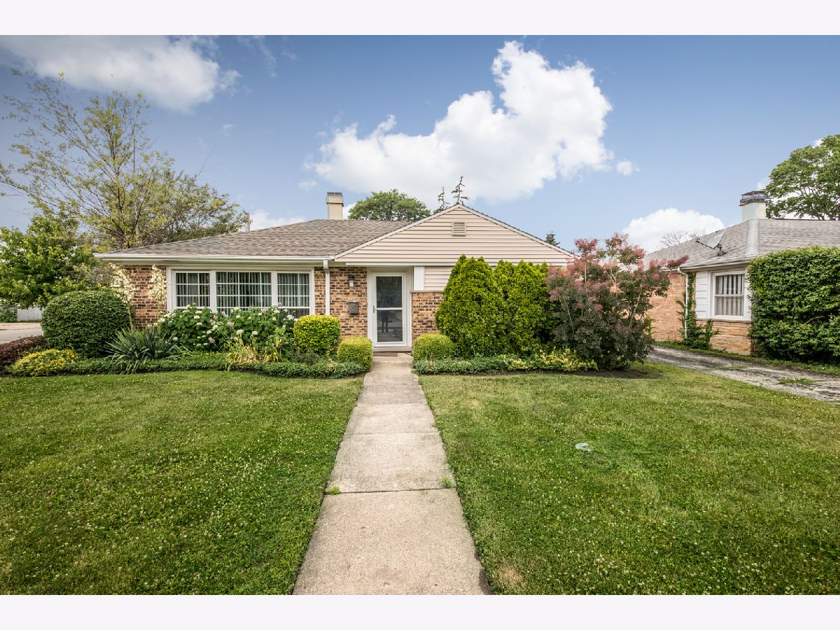 Homes Rented Homerican Villas Des Plaines Illinois, 990 Villa