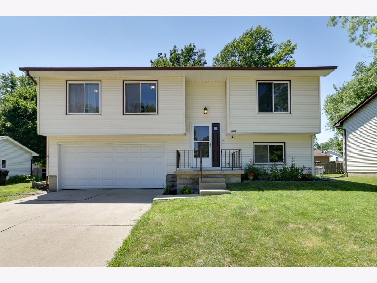 Homes Sold Sherwood Park Normal Illinois, 105 Nottingham Chase