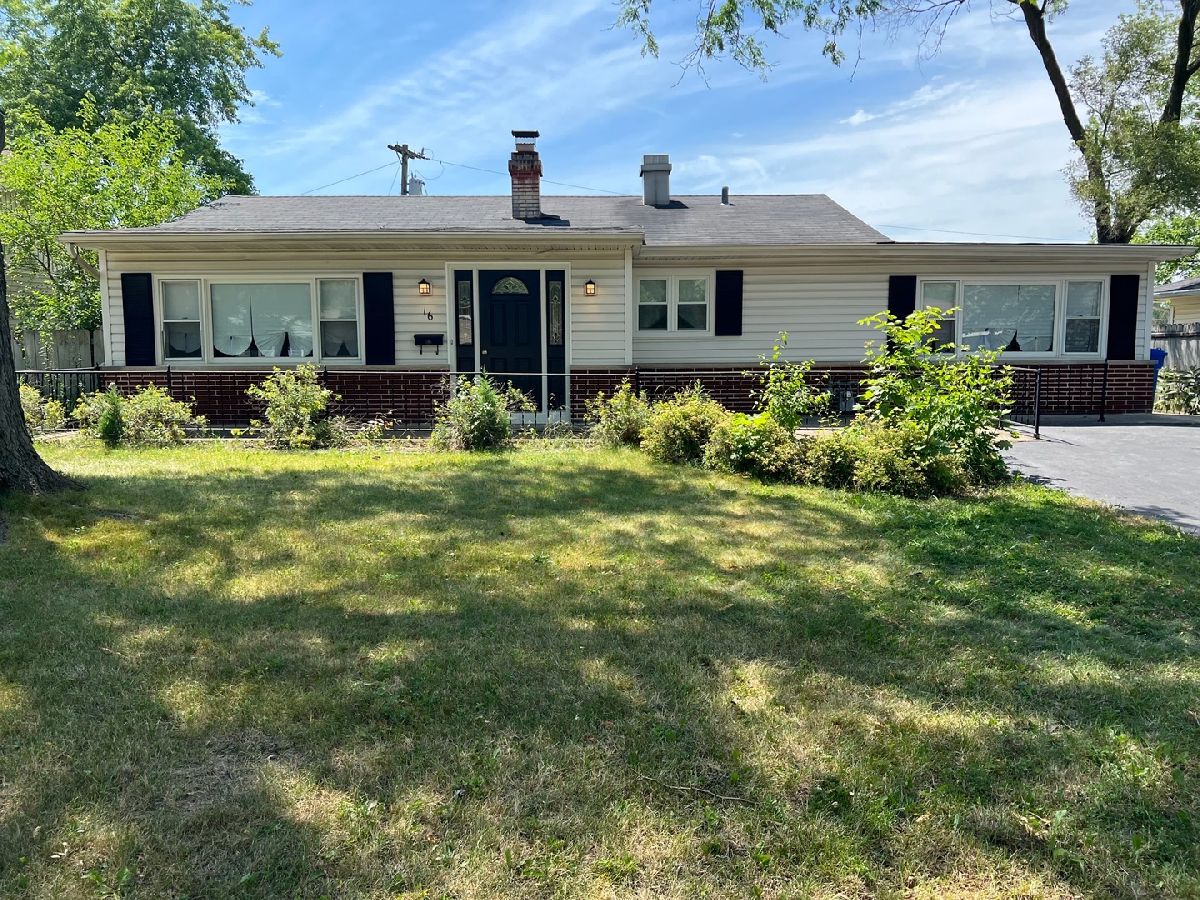Homes Sold Meadowdale Carpentersville Illinois, 16 Pine