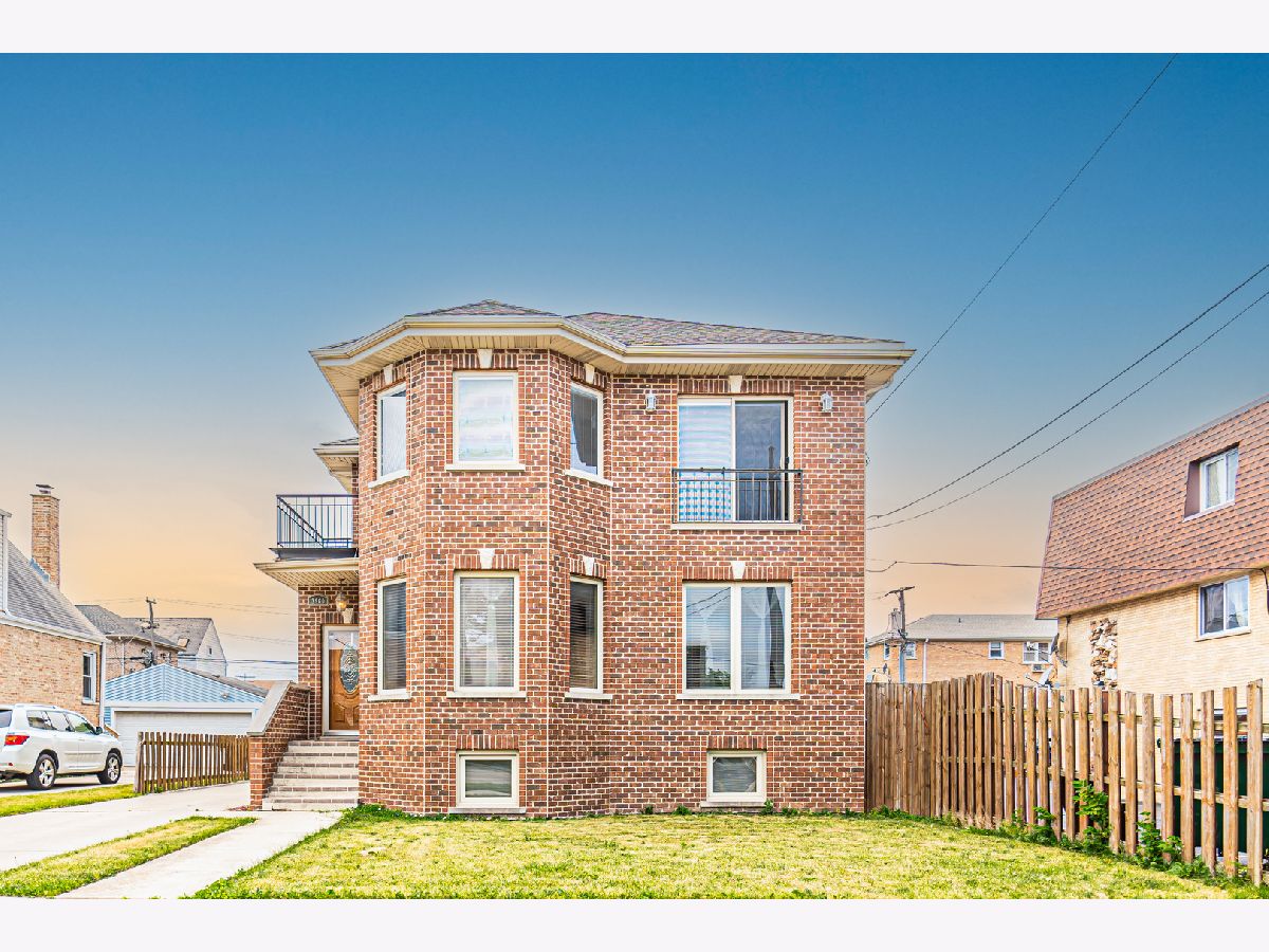 Homes & Condominiums Sold Dunning Square Chicago Illinois, 3960 Normandy