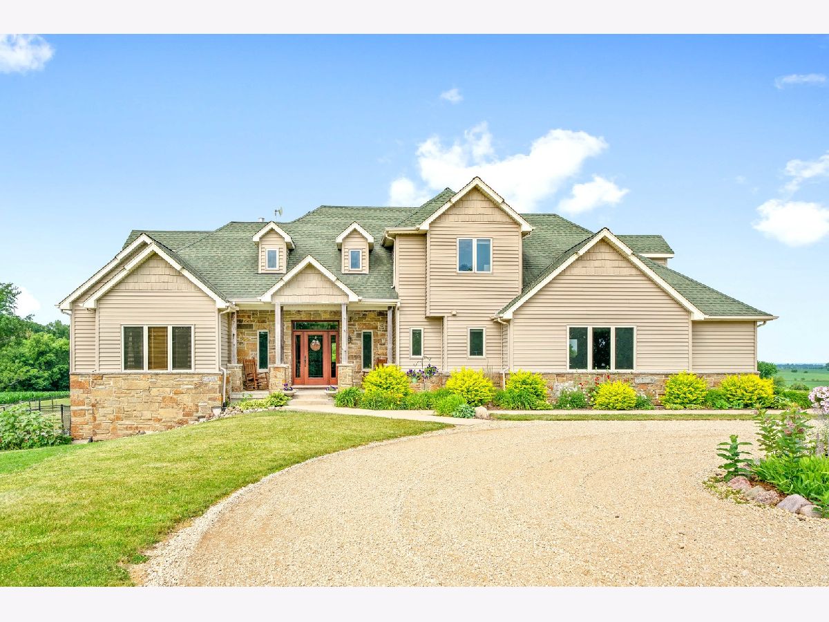  Sold Compton Illinois, 976 Melugins Grove