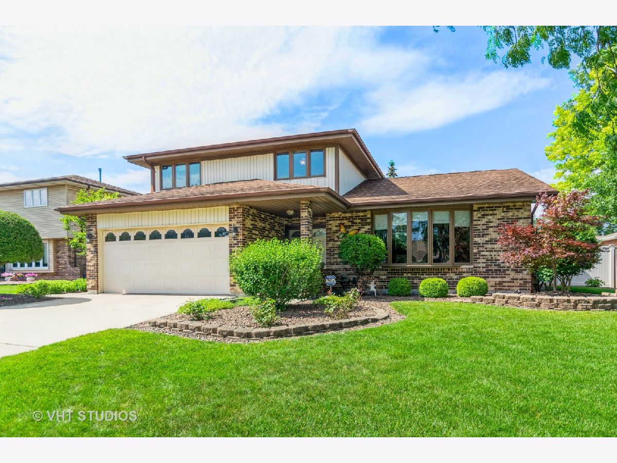 Homes Sold Tanbark Tinley Park Illinois, 8250 165th