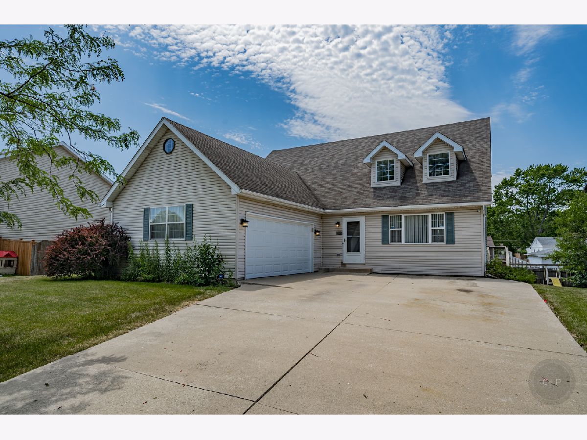 Homes Sold Stonegate Joliet Illinois, 1007 Sudbury