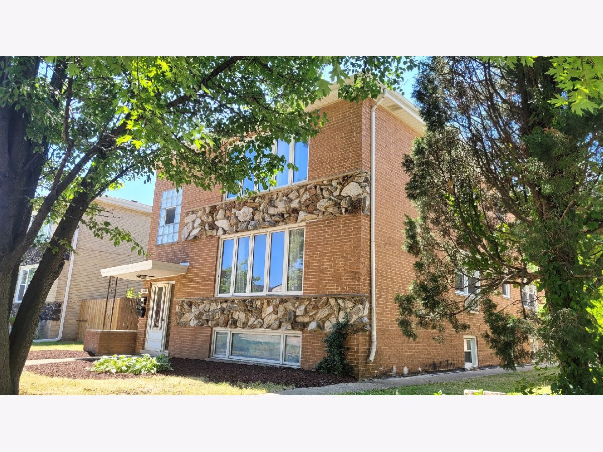 1636 Mannheim Road, Westchester, Illinois 60154 MLS 11459943 WinterCohen